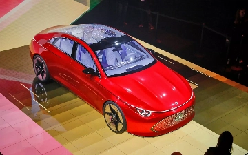 Mercedes-Benz продлит производство машин с ДВС до 2030 года